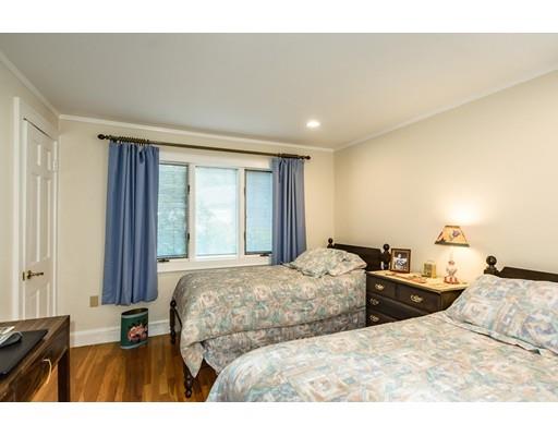 20 Robbins Rd, Lexington, MA 02421 photo 18