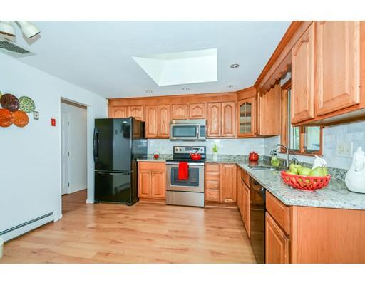 42 Colburn Rd, Reading, MA 01867 photo 9
