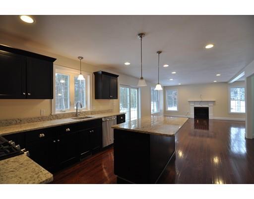 451 River St, Dunstable, MA 01827 photo 2