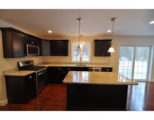 451 River St, Dunstable, MA 01827 photo 3