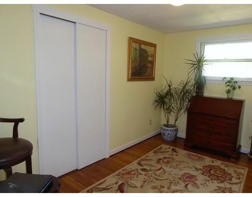92 Hudson St, Springfield, MA 01118 photo 16