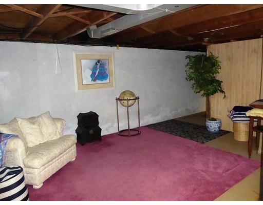 92 Hudson St, Springfield, MA 01118 photo 21