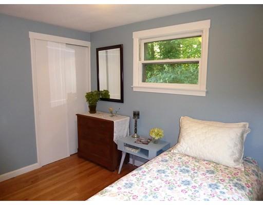 92 Hudson St, Springfield, MA 01118 photo 14