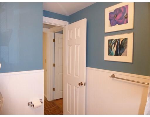 92 Hudson St, Springfield, MA 01118 photo 18