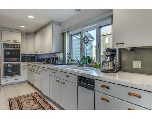 45 Gerald Rd, Marblehead, MA 01945 photo 12