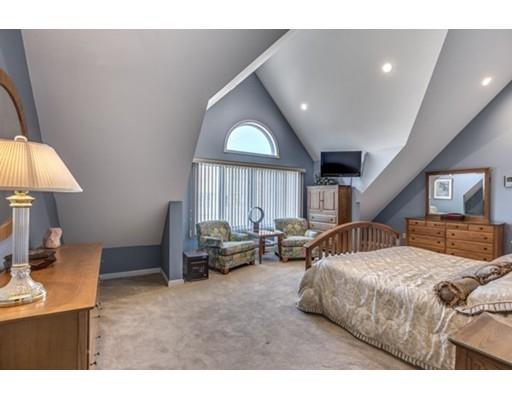 45 Gerald Rd, Marblehead, MA 01945 photo 18