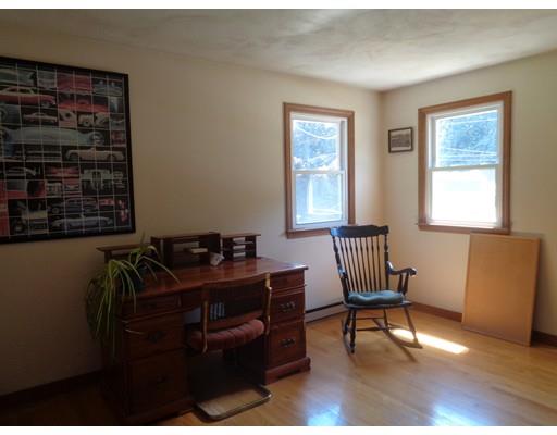 3 Wayne Ave, Dudley, MA 01571 photo 8