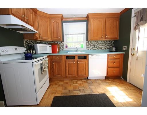 30 Staaf Rd, Saugus, MA 01906 photo 3