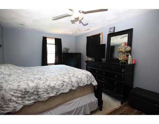 30 Staaf Rd, Saugus, MA 01906 photo 11