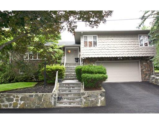 4 Yorkshire Rd, Marblehead, MA 01945 photo 1