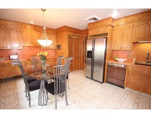 4 Yorkshire Rd, Marblehead, MA 01945 photo 16