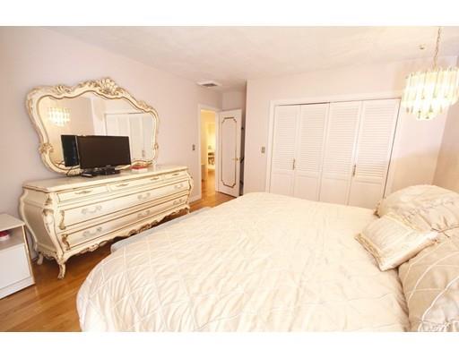 4 Yorkshire Rd, Marblehead, MA 01945 photo 14