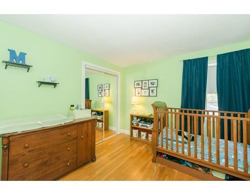 52 Summer Ave, Reading, MA 01867 photo 10