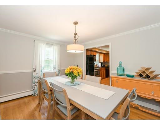 52 Summer Ave, Reading, MA 01867 photo 4