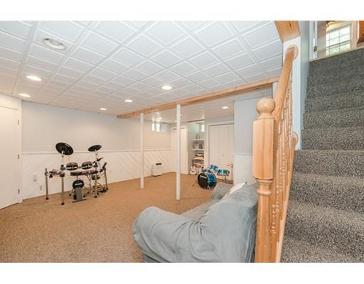 52 Summer Ave, Reading, MA 01867 photo 13