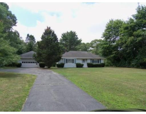1109 Wilson Rd, Fall River, MA 02720 photo 2