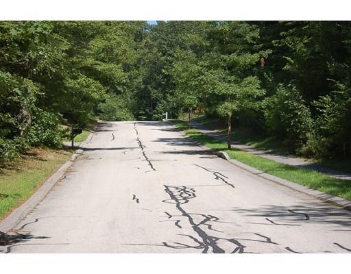 14 Old Tavern Ln, Sutton, MA 01590 photo 8