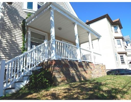 90 Lafayette St, Fall River, MA 02723 photo 4