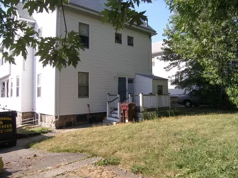 9-11 Wilbur, Everett, MA 02149 photo 3