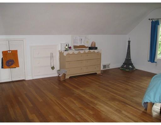 64 Oak Hollow Rd, Springfield, MA 01128 photo 11