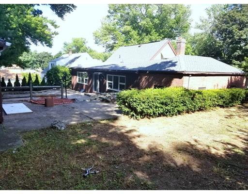 54 Thornfell, Springfield, MA 01104 photo 2