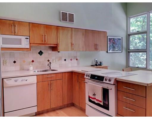 18 Algonquin Rd, Canton, MA 02021 photo 8