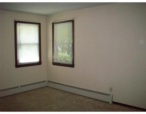 451 Massasoit Rd, Worcester, MA 01604 photo 14