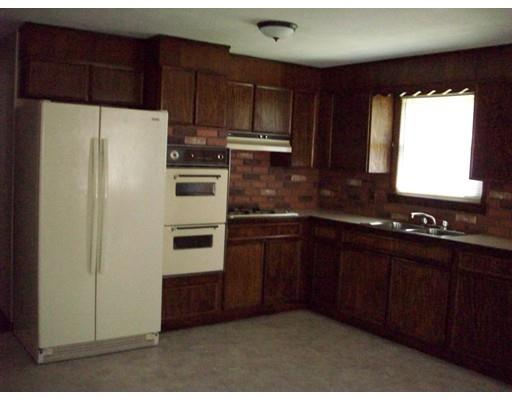 451 Massasoit Rd, Worcester, MA 01604 photo 6