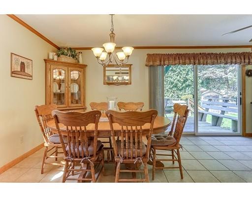 194 Ellsworth Ave, Springfield, MA 01118 photo 5