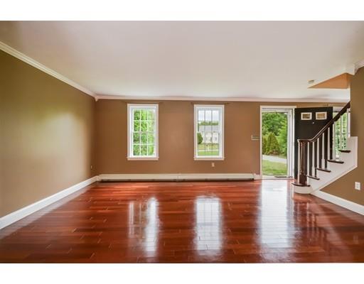 25 Sheffield Pl, Mashpee, MA 02649 photo 5