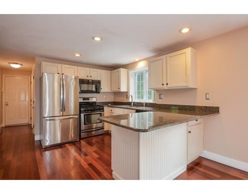 25 Sheffield Pl, Mashpee, MA 02649 photo 9
