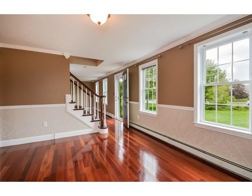 25 Sheffield Pl, Mashpee, MA 02649 photo 4