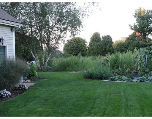 5 Raphael St, Worcester, MA 01604 photo 3