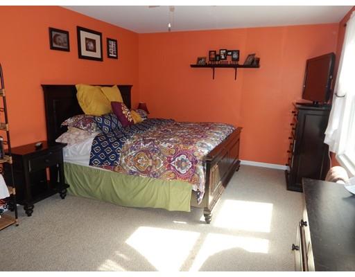 9 Heritage Ct, Fall River, MA 02721 photo 9