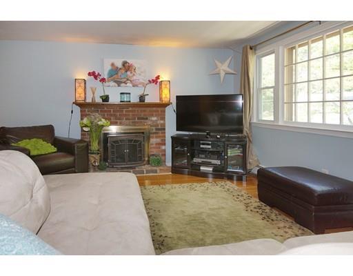 85 Sunset Dr, Northborough, MA 01532 photo 6