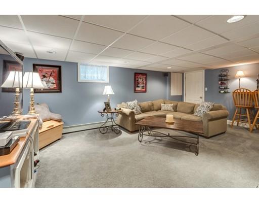 14 Forest St, Reading, MA 01867 photo 22