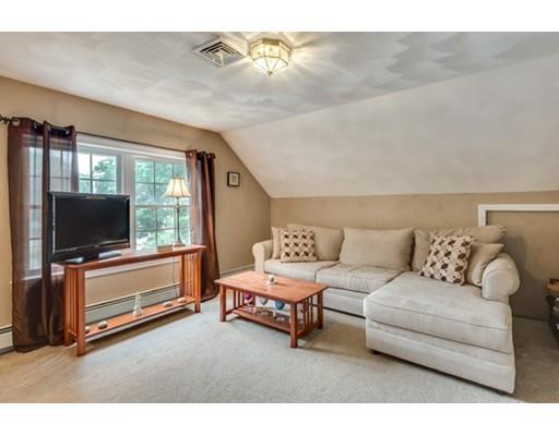 14 Forest St, Reading, MA 01867 photo 21