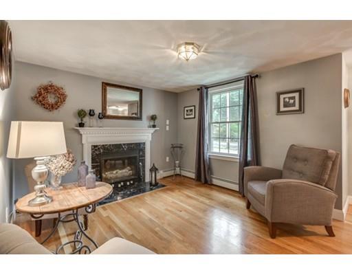 14 Forest St, Reading, MA 01867 photo 10