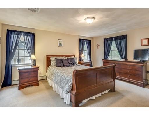 14 Forest St, Reading, MA 01867 photo 15