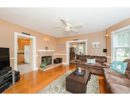 73 Rhoades Ave, Walpole, MA 02032 photo 4