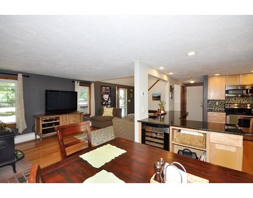 5 Blue Jay Way, Maynard, MA 01754 photo 4