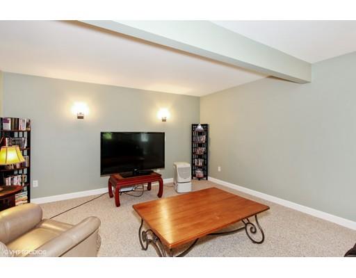 239 Old Jail Ln, Barnstable, MA 02630 photo 7