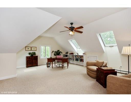 239 Old Jail Ln, Barnstable, MA 02630 photo 9