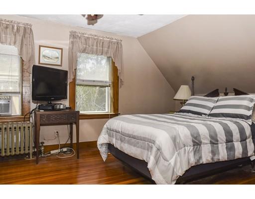 27 Hooper Rd, Dedham, MA 02026 photo 11