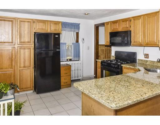 27 Hooper Rd, Dedham, MA 02026 photo 8