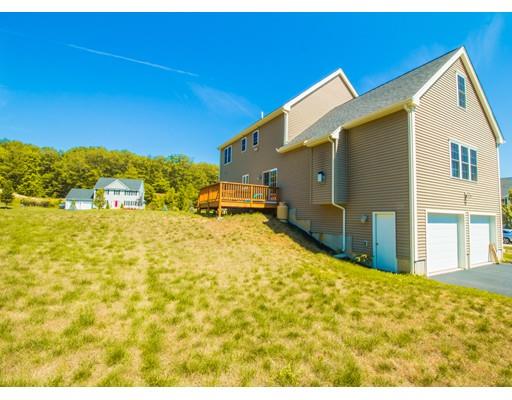 21 Jared Dr, Sutton, MA 01590 photo 2