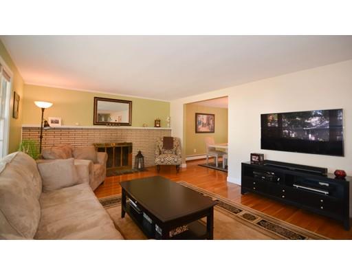 7 Mohawk Rd, Arlington, MA 02474 photo 3