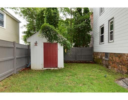 31 Wallis St #2, Beverly, MA 01915 photo 3