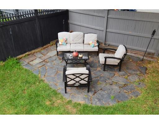 31 Wallis St #2, Beverly, MA 01915 photo 5
