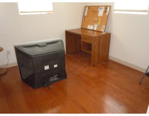 41 Blodgett St, Springfield, MA 01108 photo 8